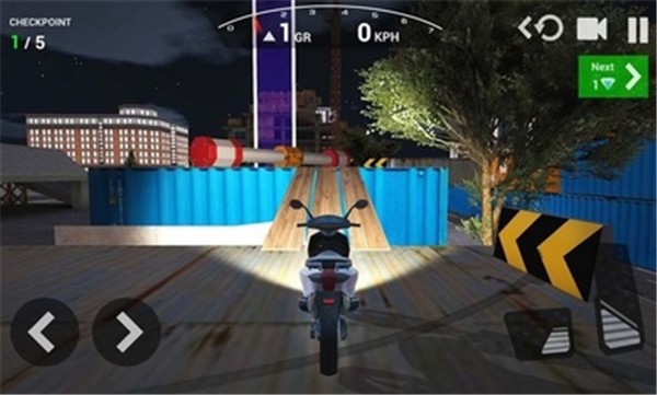 终极摩托车模拟器手机版2024截图2
