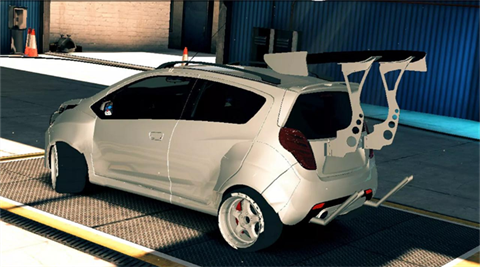 SNG真實(shí)賽車截圖